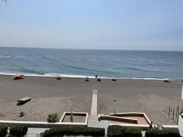 Piso en Venta en Calle Escuelas de la Mamola, 3 en La Mamola