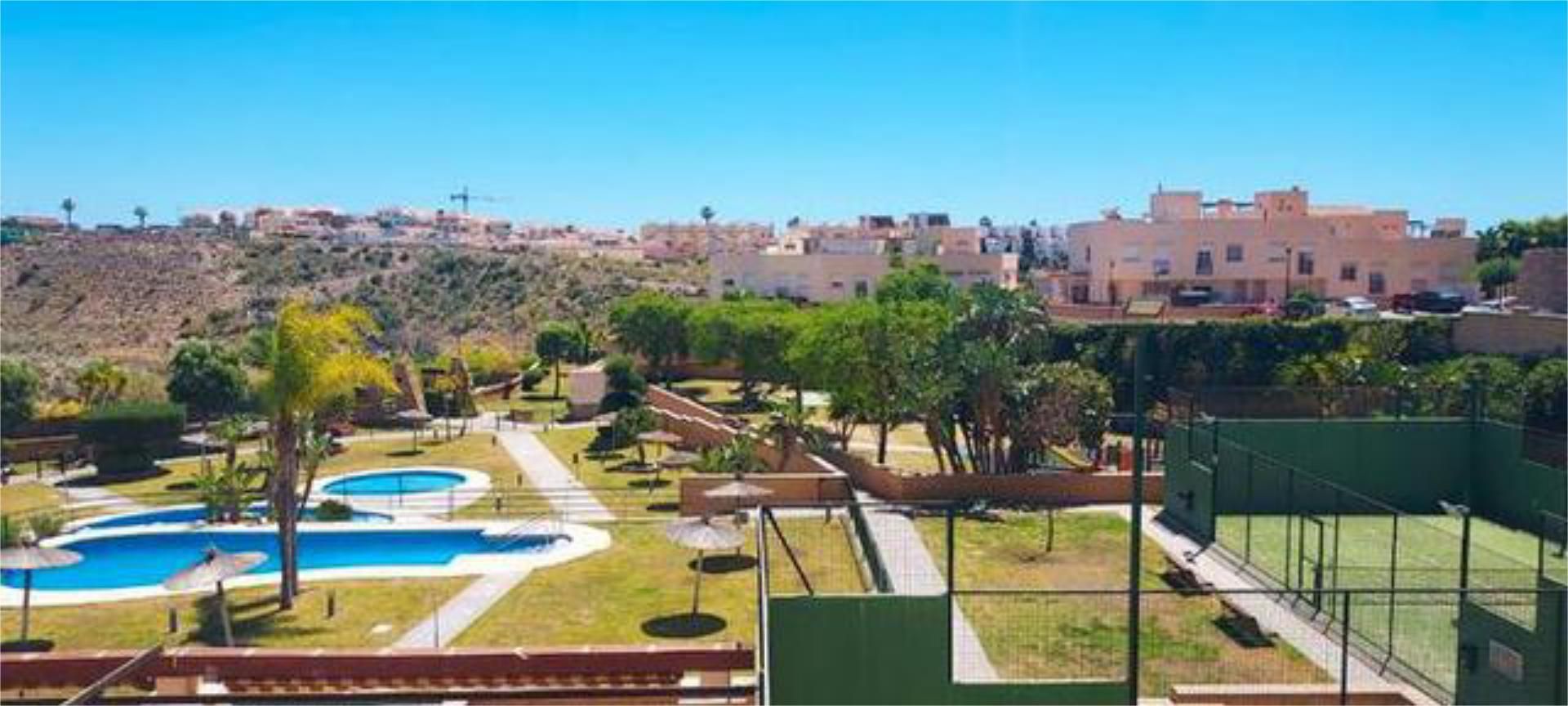 Jardí de Casa adosada de lloguer en Vélez-Málaga amb Terrassa