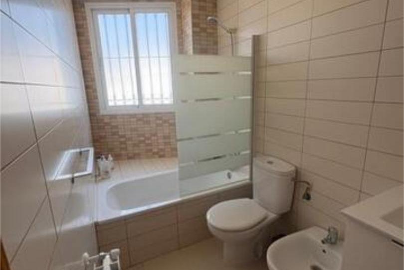 Casa adosada en venda a San Roque - Ronda Norte, Badajoz - imatge 1 Foto 1 de Casa adosada en venda a San Roque - Ronda Norte, Badajoz