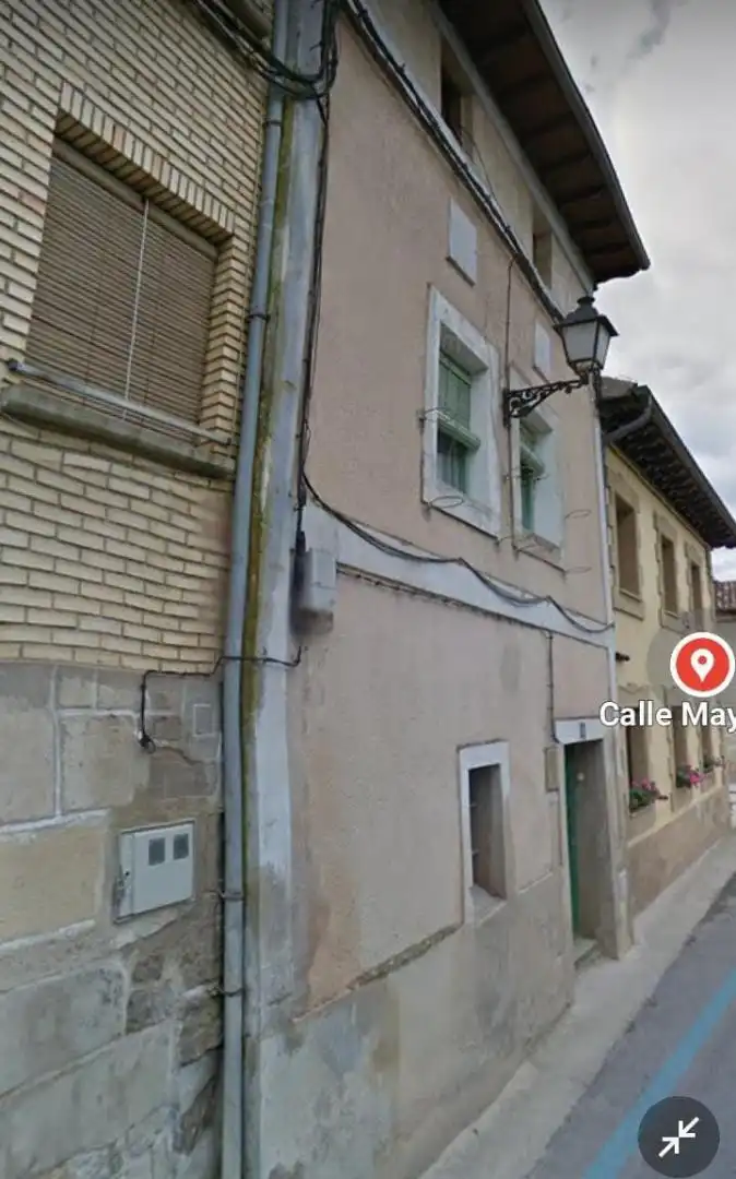 Casa adosada en venta en Dalmacio Sanchez Kalea, 13, Berantevilla Vista exterior de Casa adosada en venta en Berantevilla con Parquet, Trastero y Amueblado
