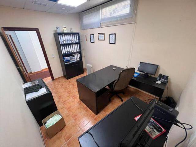 Local comercial en Alquiler en Calahonda