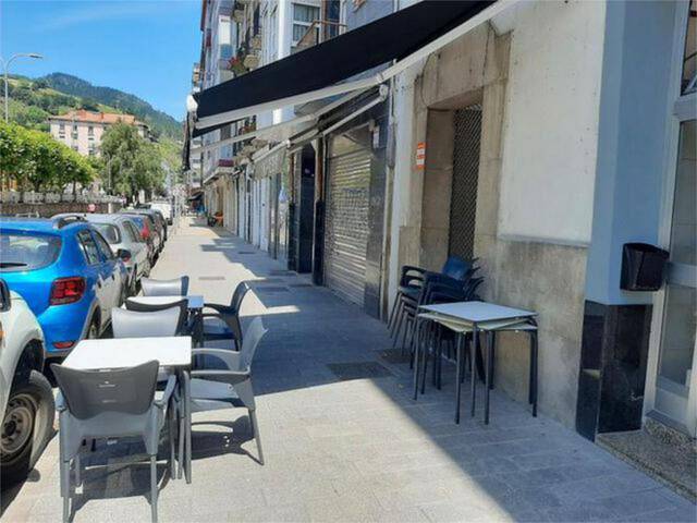Local comercial en Alquiler en Eibar