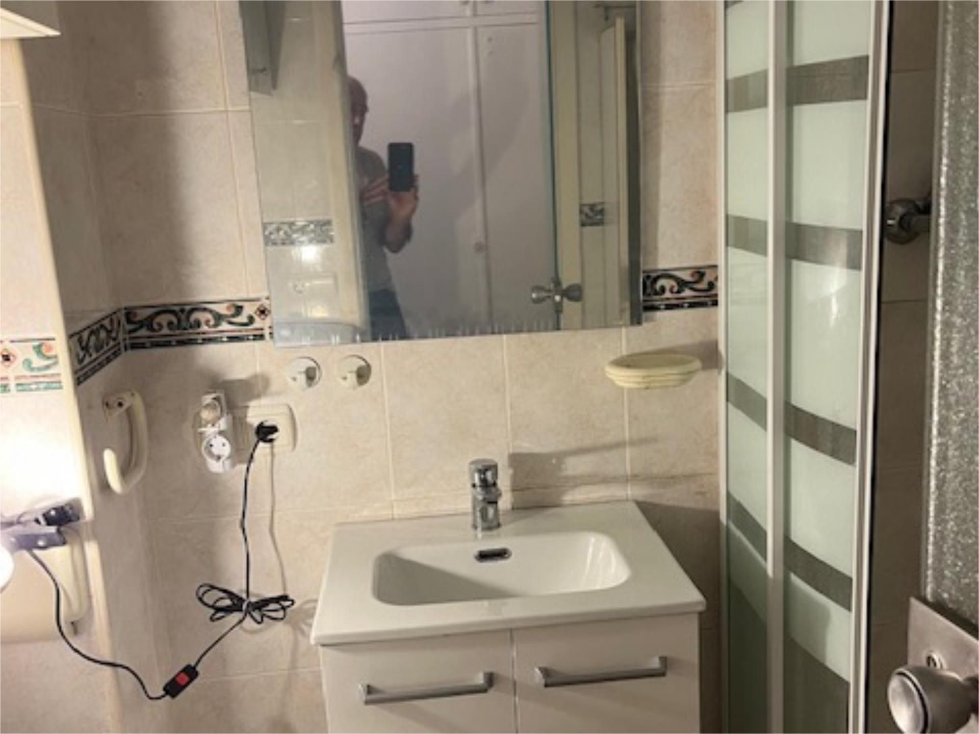 Baño de Estudio de alquiler en Calvià con Amueblado y Balcón