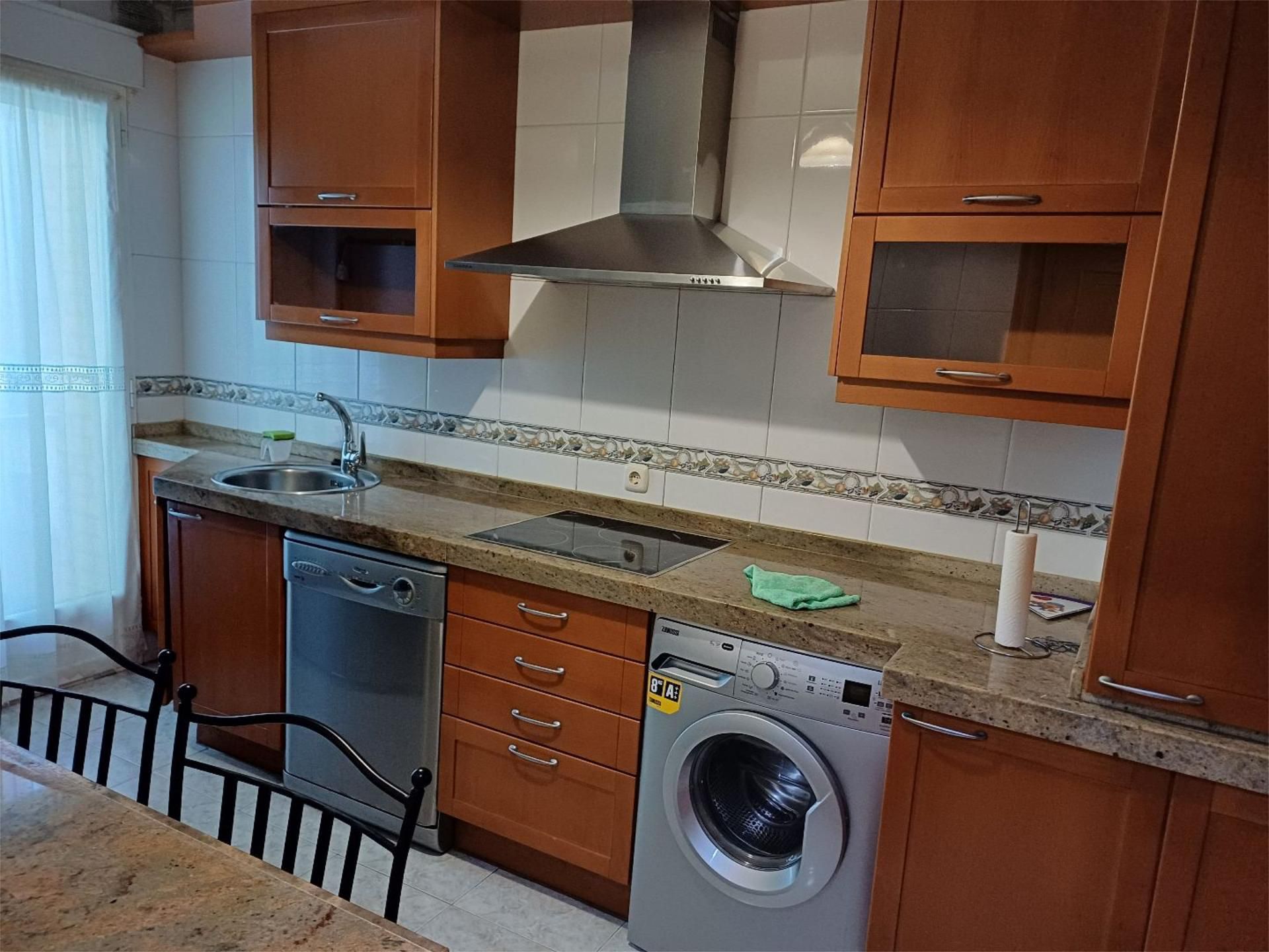 Kitchen of Apartment to rent in Ponferrada