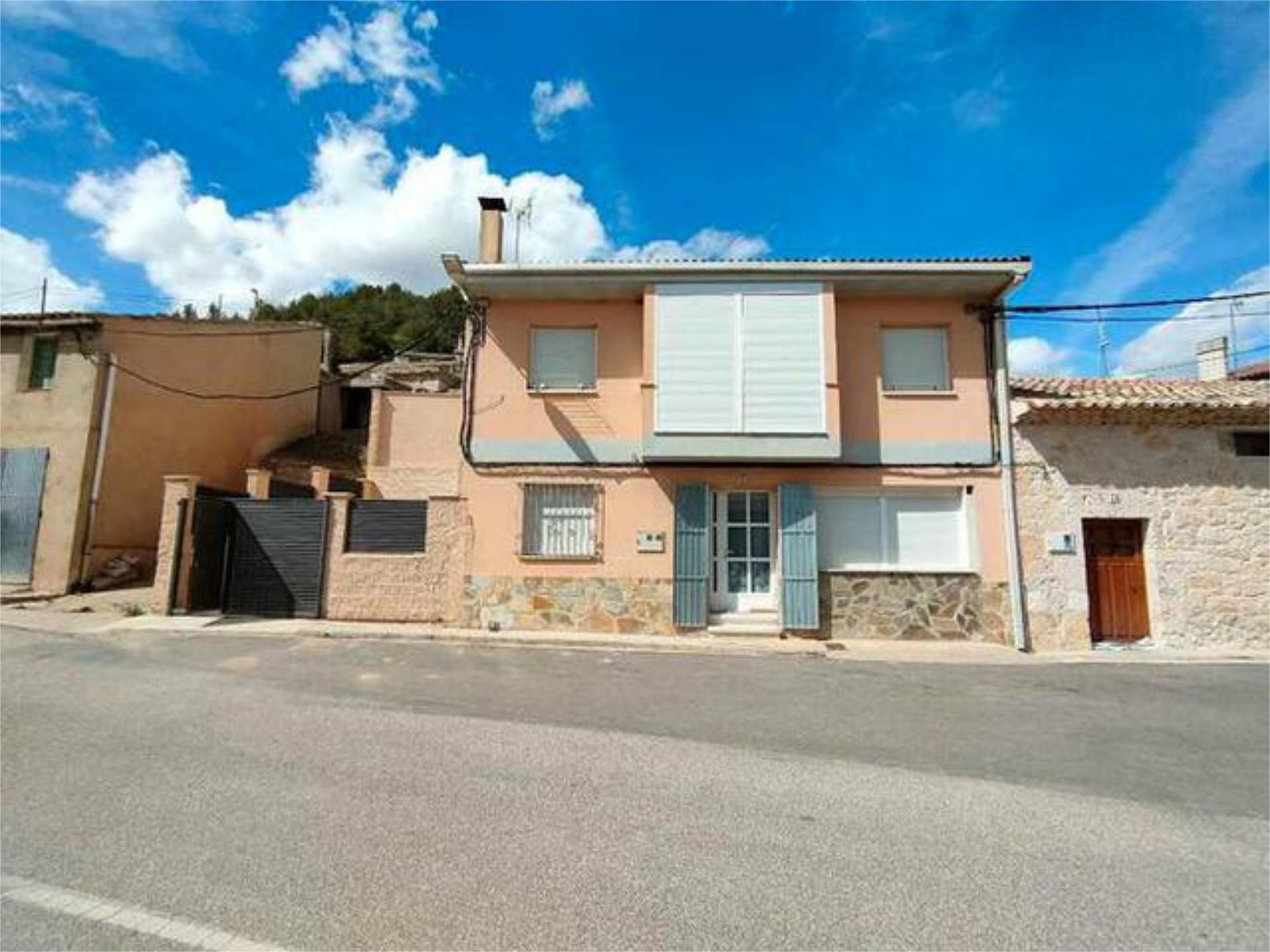 Vista exterior de Casa o xalet en venda en Castrillo de Don Juan amb Terrassa i Traster