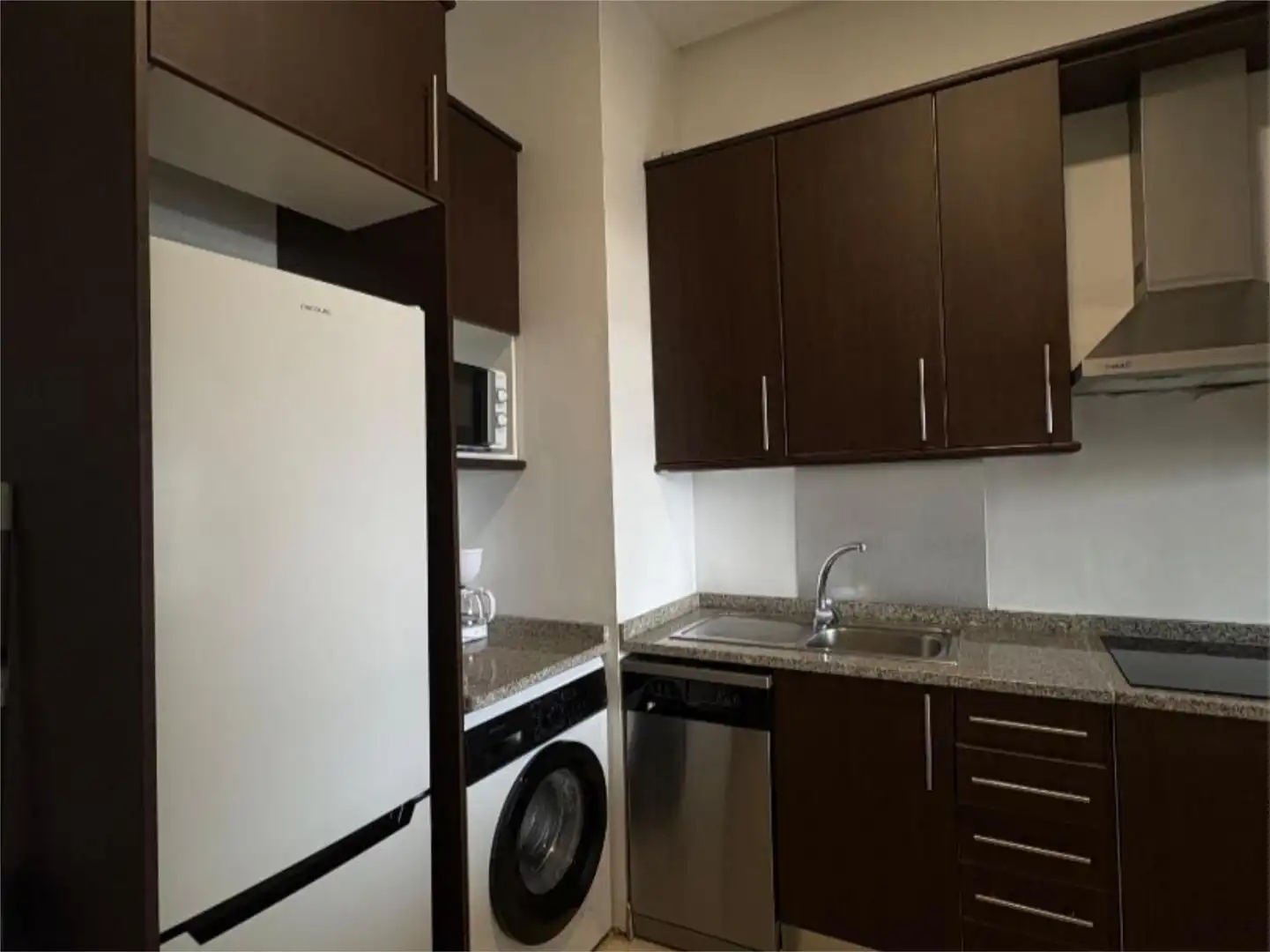 Loft zum Verkauf in Calle Laguna del Marquesado, 11, Villaverde Alto Küche von Loft zum Verkauf in Madrid mit Klimaanlage, Heizung und Möbliert