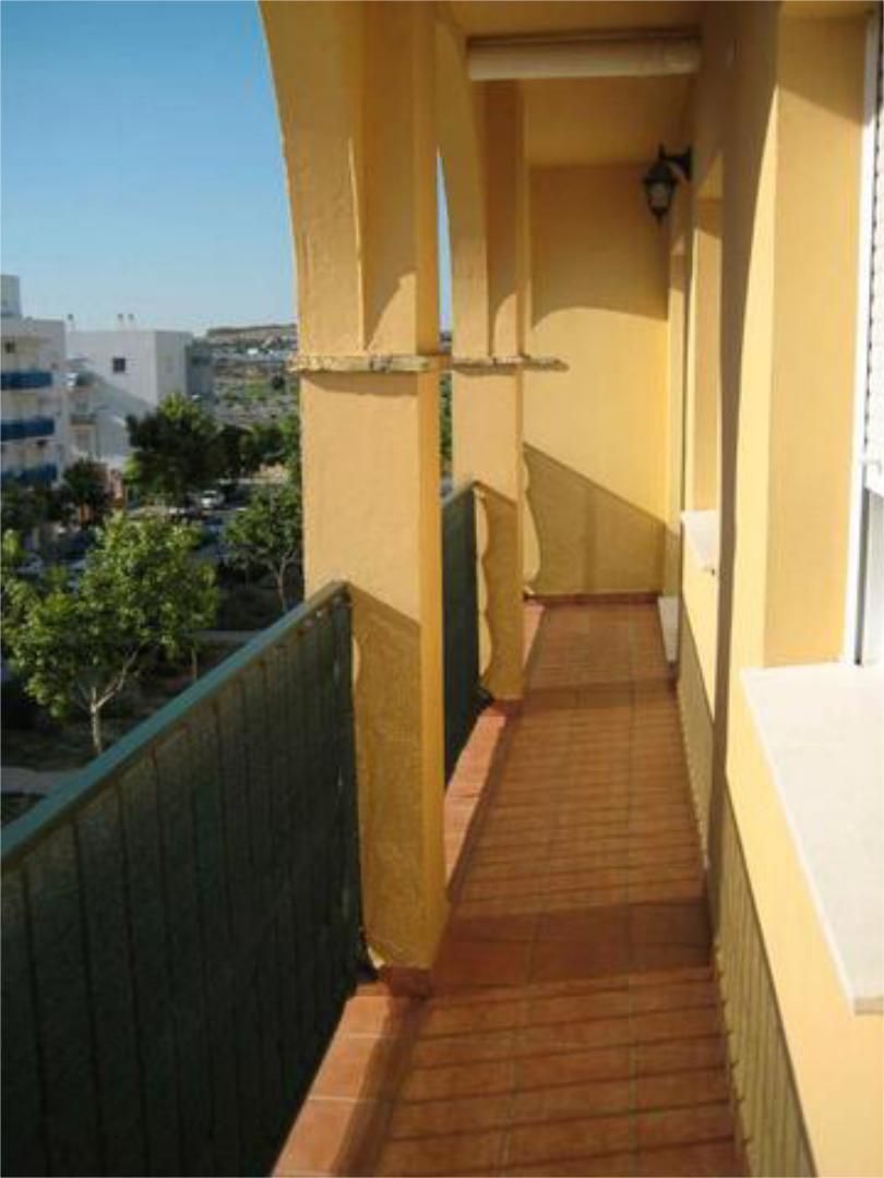 Flat to rent in El Juncal - Vallealto