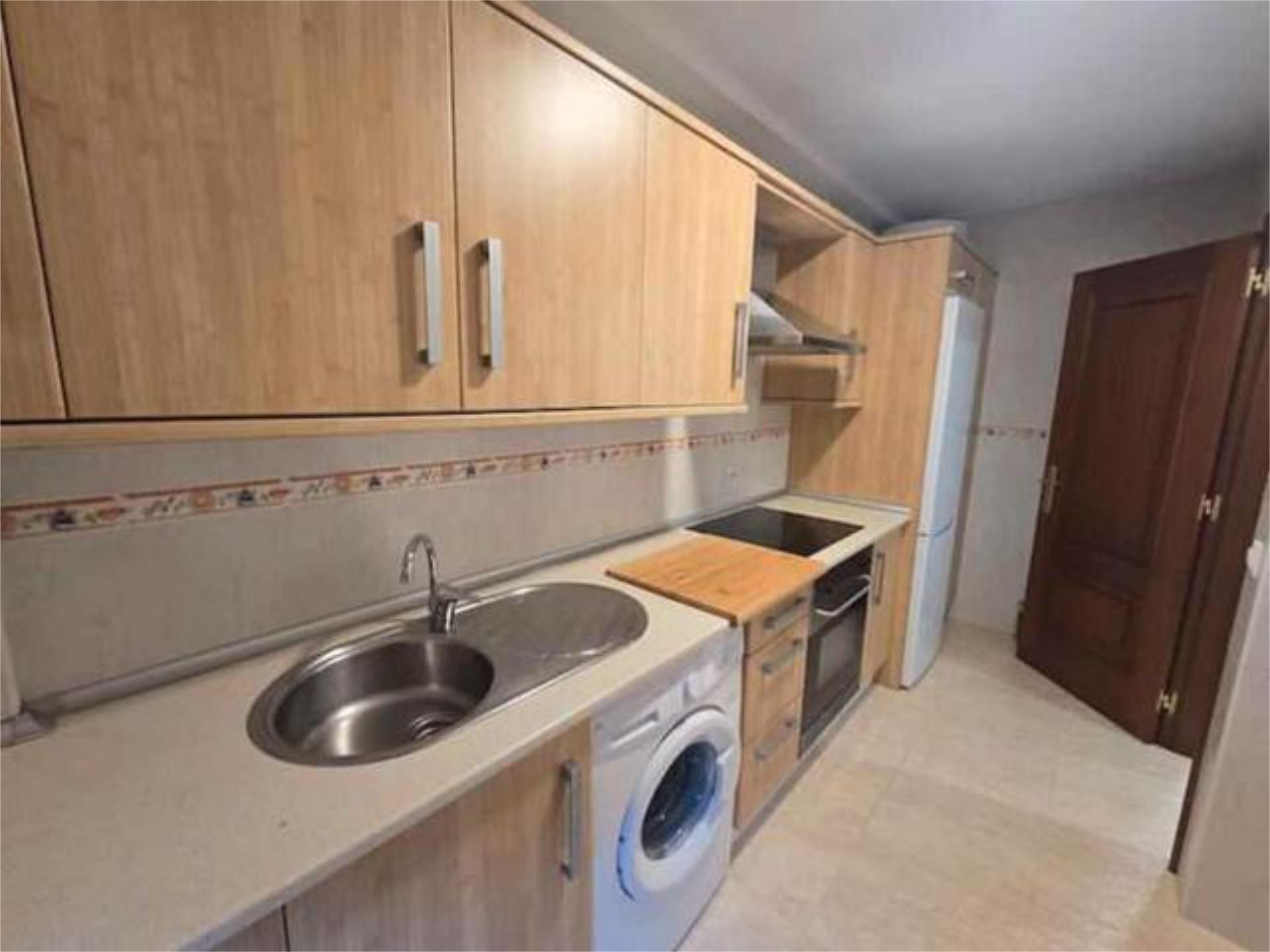 Kitchen of Flat to rent in Santiago de Compostela   with Heating, Storage room and Furnished
