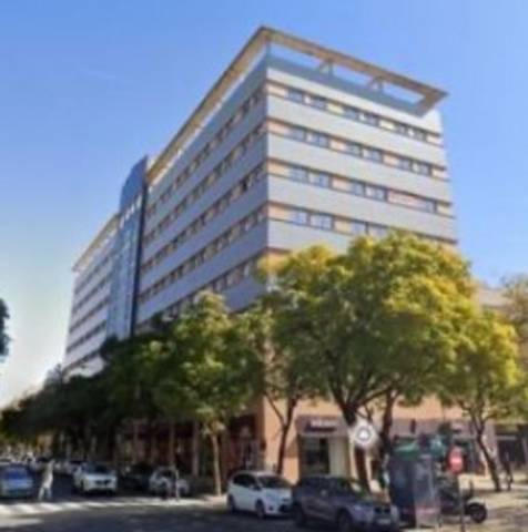 Oficina en Alquiler en Avenida de Emilio Lemos, 2 en Colores -  Entreparques