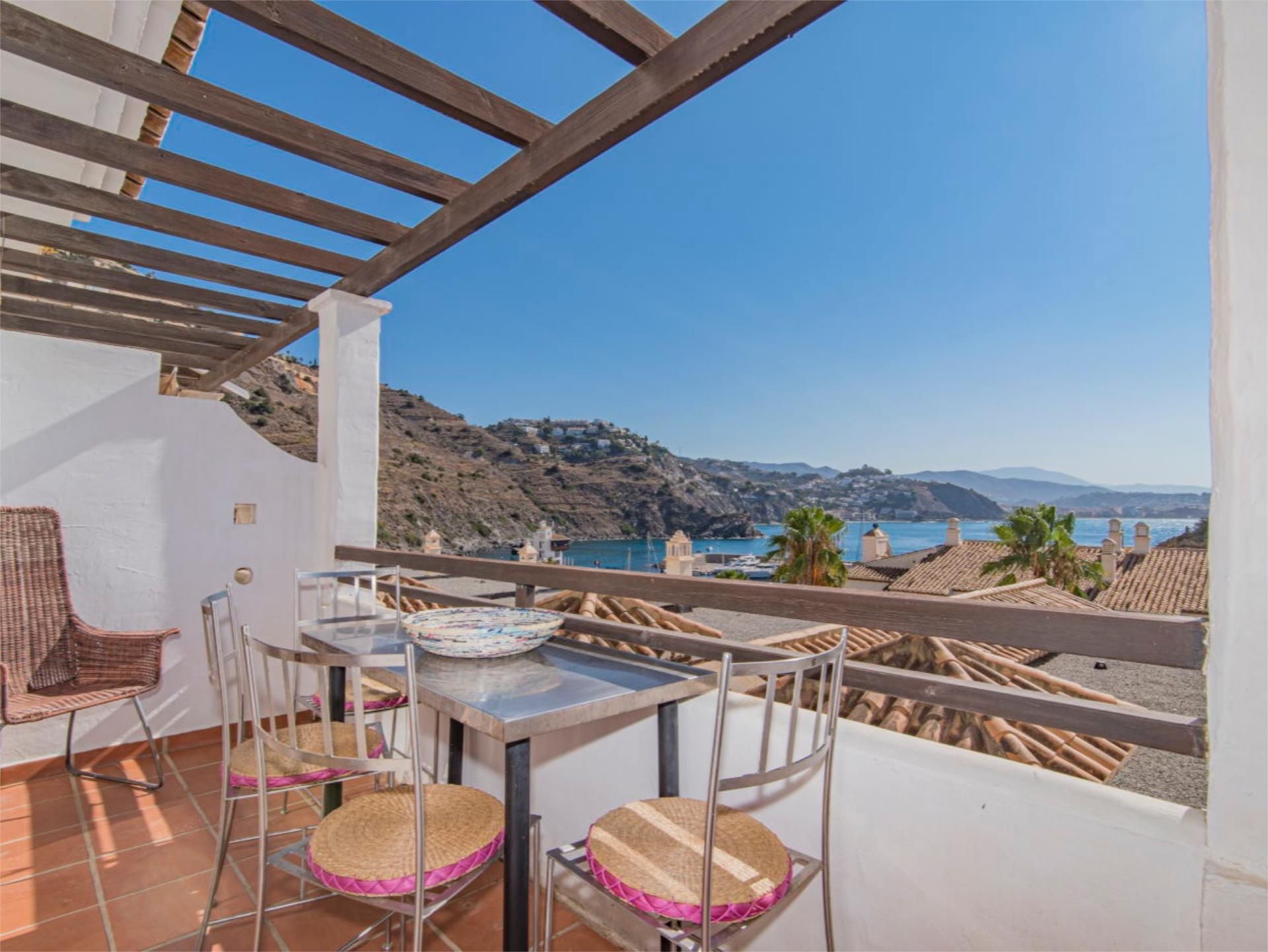 Terrace of Single-family semi-detached for sale in Almuñécar  with Parquet flooring, Terrace and Furnished