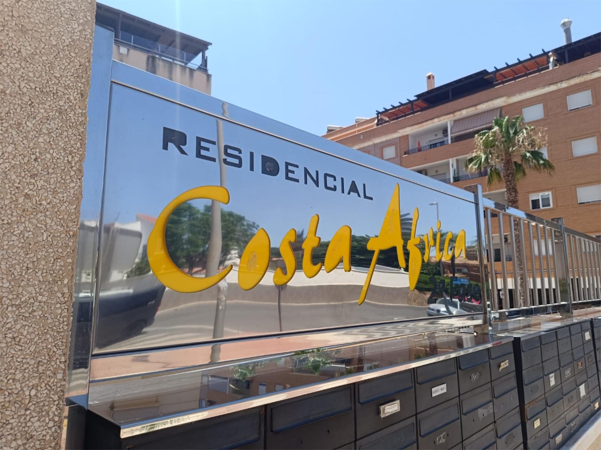 Vista exterior de Pis de lloguer en Roquetas de Mar amb Aire condicionat, Calefacció i Terrassa