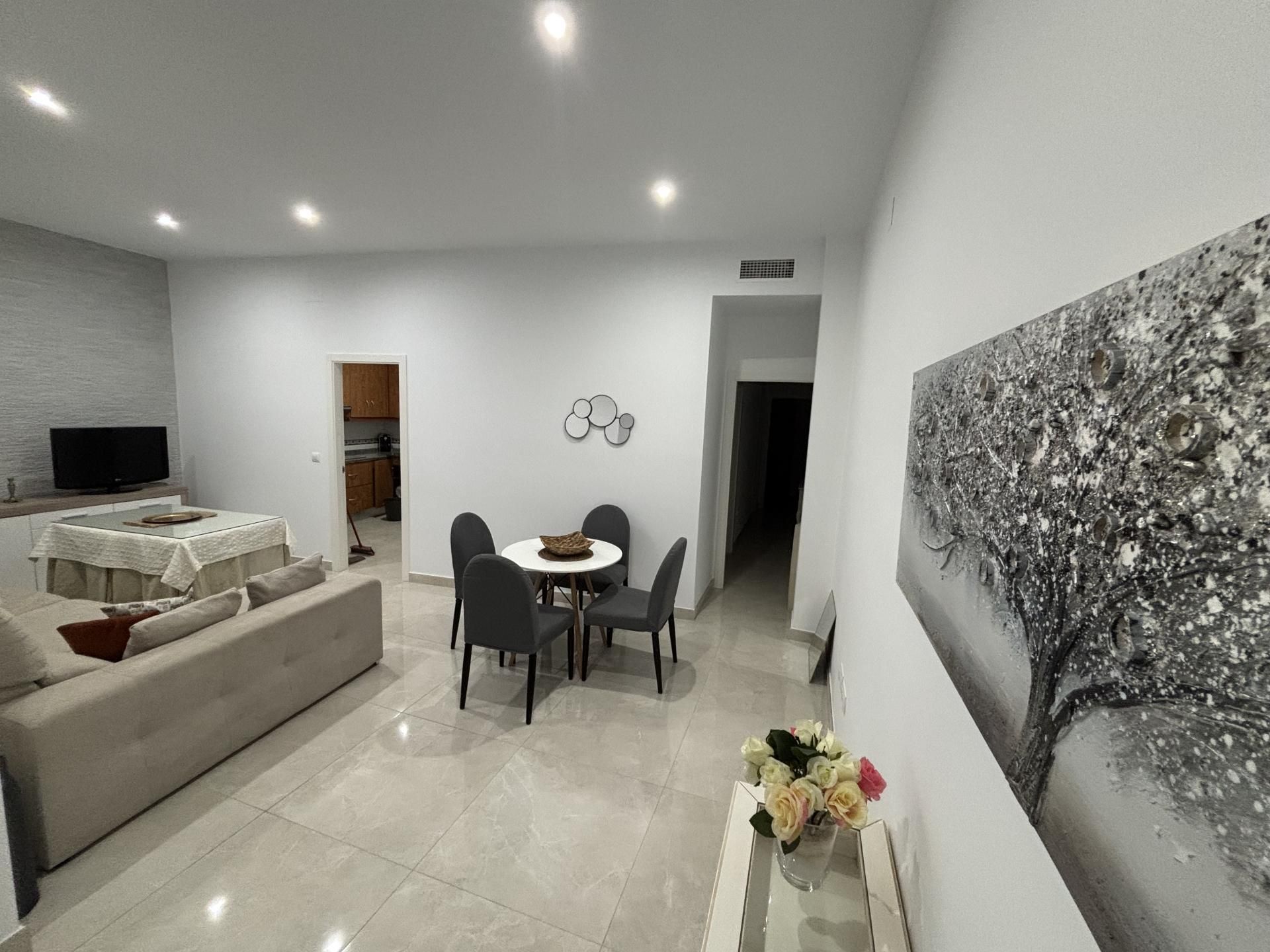 Flat to rent in Baena  with Air Conditioner, Heating and Parquet flooring
