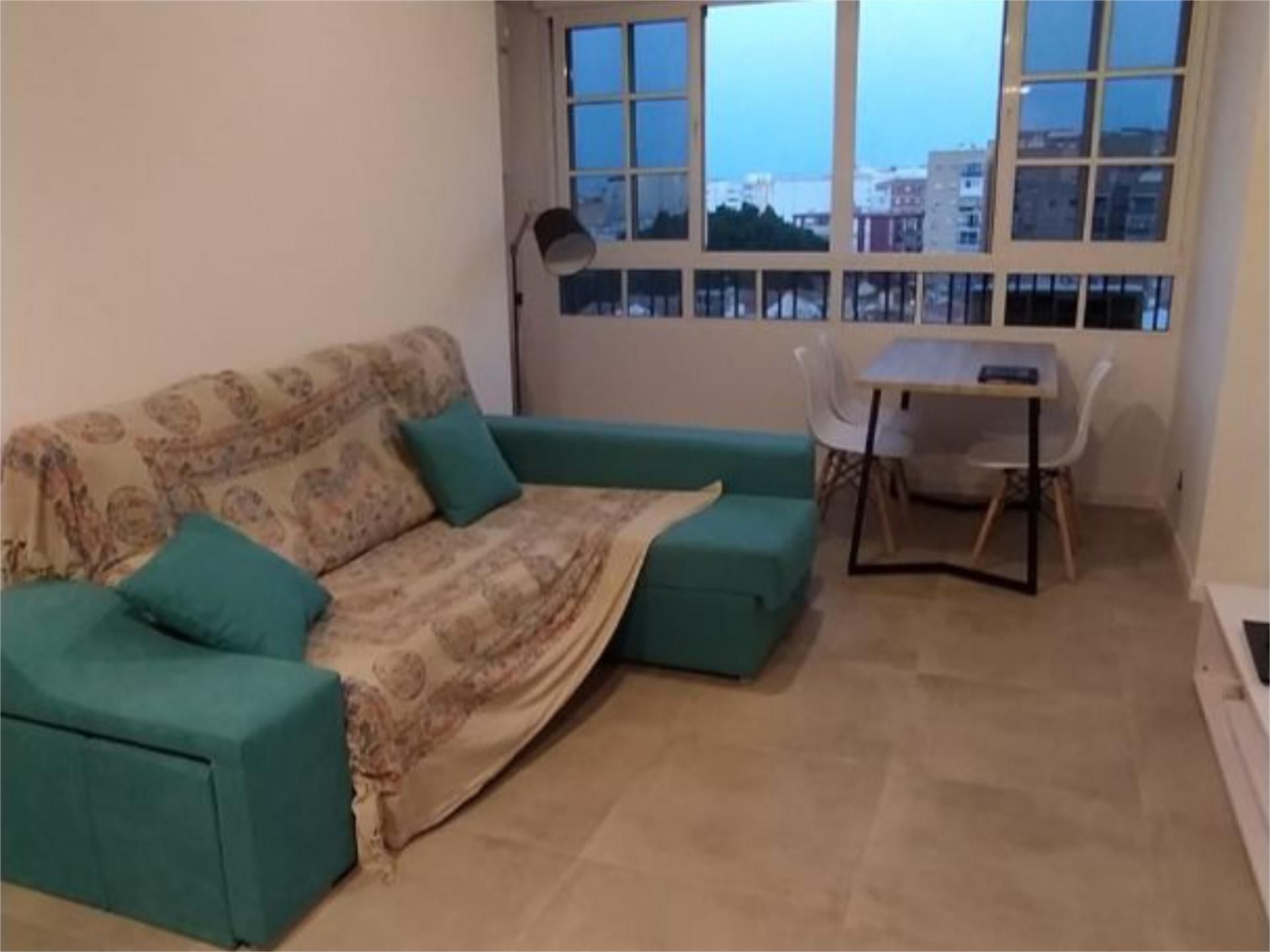 Sala d'estar de Pis per a compartir en Málaga Capital amb Moblat