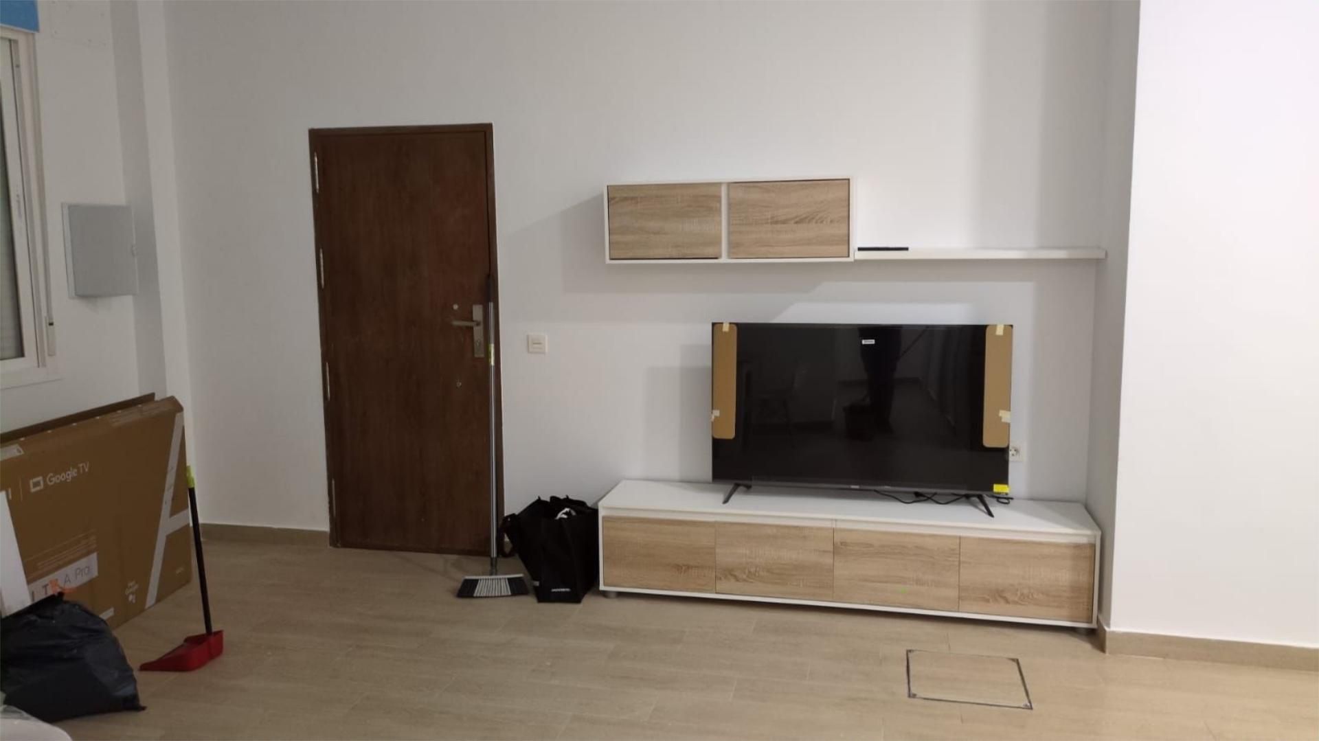 Piso para compartir en Calle Divino Redentor, 7, La Buhaira