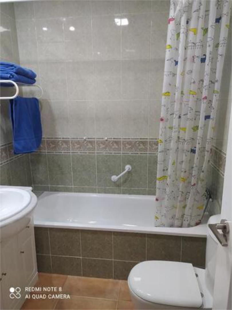 Bany de Casa o xalet de lloguer en Pilar de la Horadada amb Terrassa