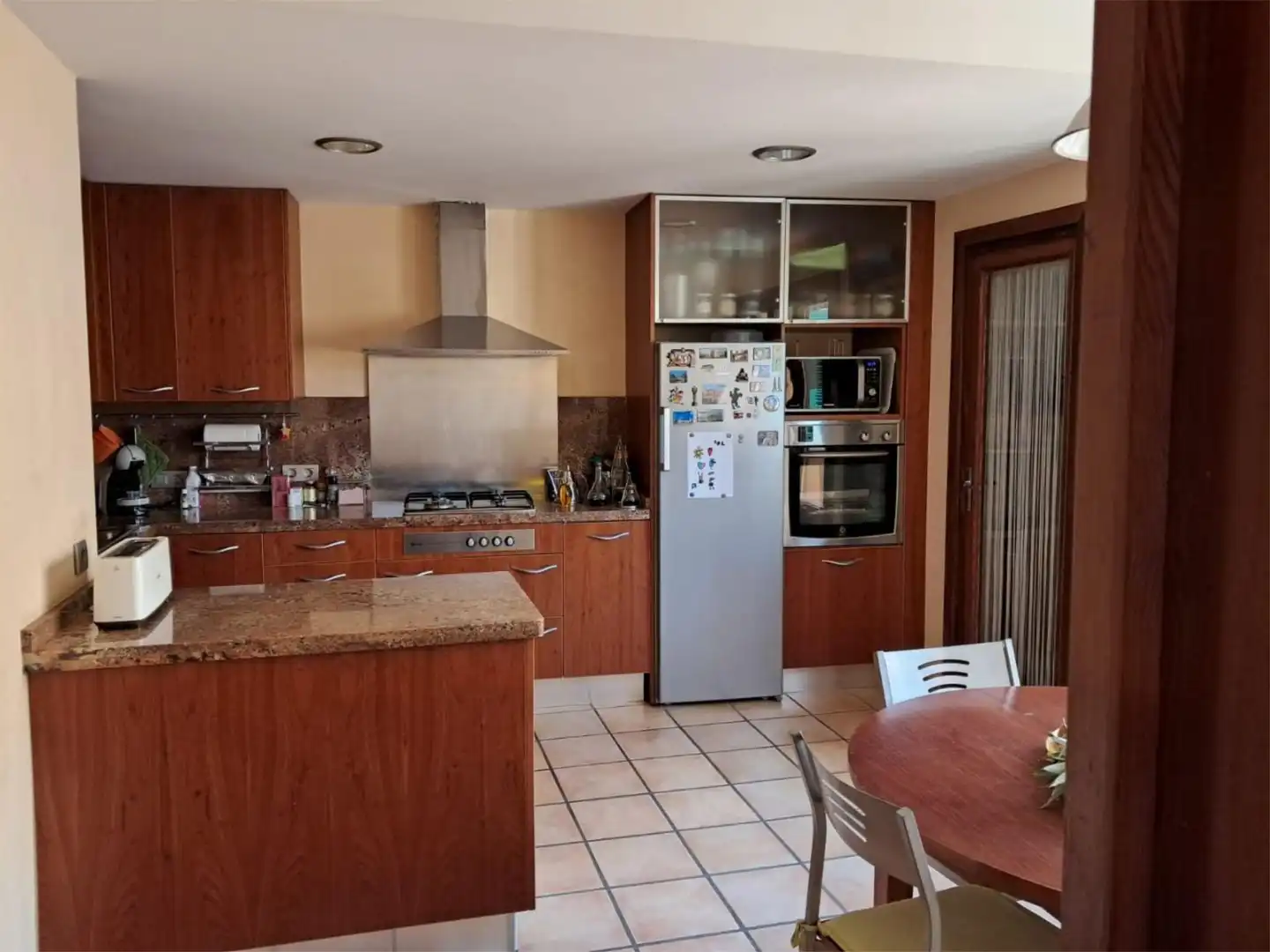 Flat for sale in Carrer de les Vinyes, 9, Son Serra - Sa Vileta Kitchen of Flat for sale in Palma de Mallorca with Air Conditioner, Private garden and Terrace