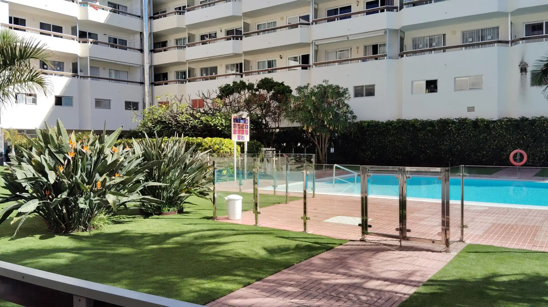 Apartamento de alquiler en Avenida de Bonn, 30, Playa del Inglés Piscina de Apartamento de alquiler en San Bartolomé de Tirajana con Terraza y Piscina