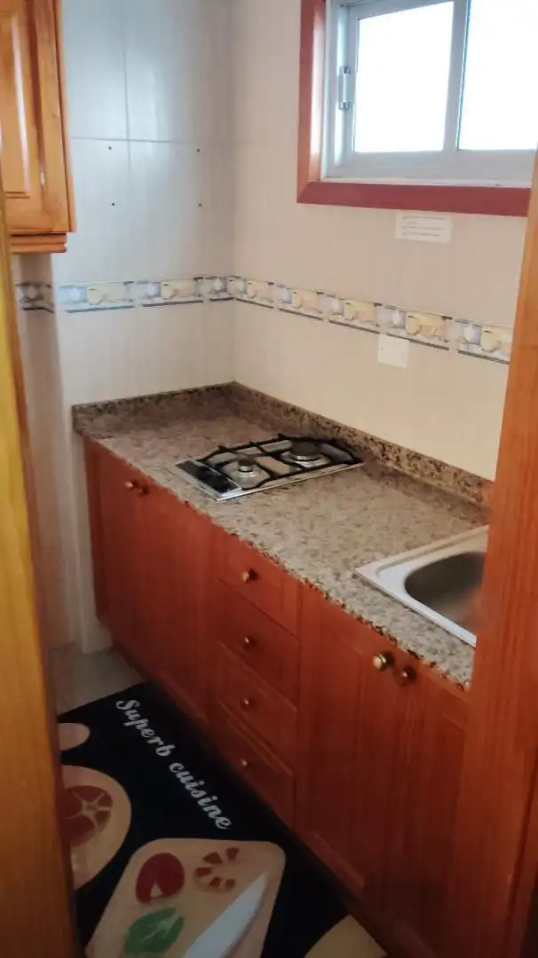 Apartamento de alquiler en Avenida de Bonn, 30, Playa del Inglés Cocina de Apartamento de alquiler en San Bartolomé de Tirajana con Terraza y Piscina