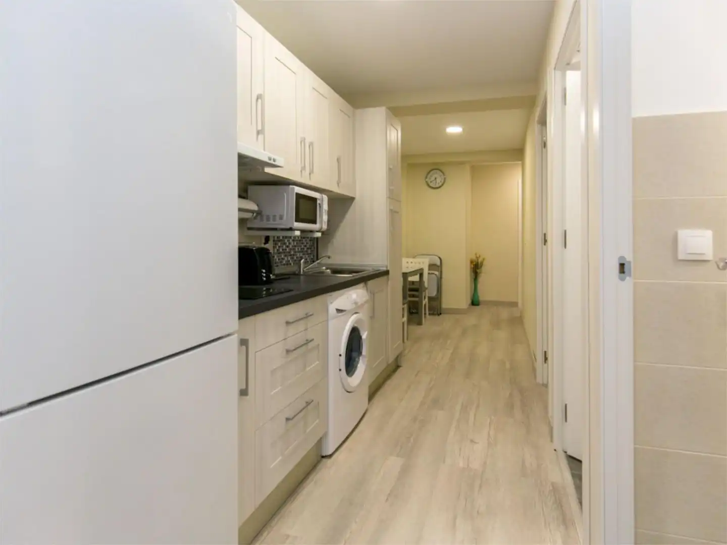 Cocina de Piso para compartir en Granada con Calefacción, Parquet y Terraza