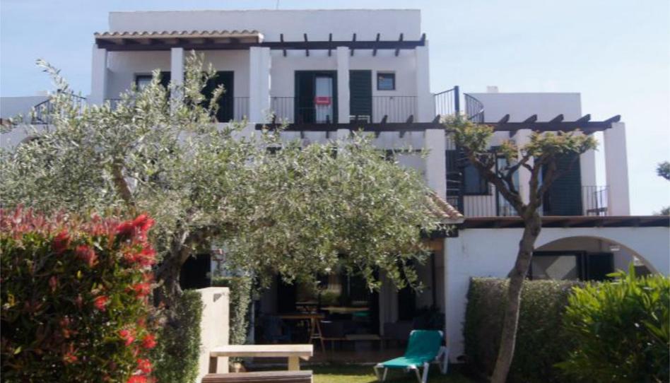 Foto 1 de Casa adosada en venda a El Perelló, Tarragona