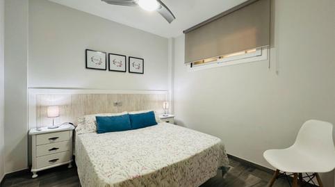 Foto 3 de Pis de lloguer a Carrer Colón, 72, Platja de Vila Joiosa, Alicante