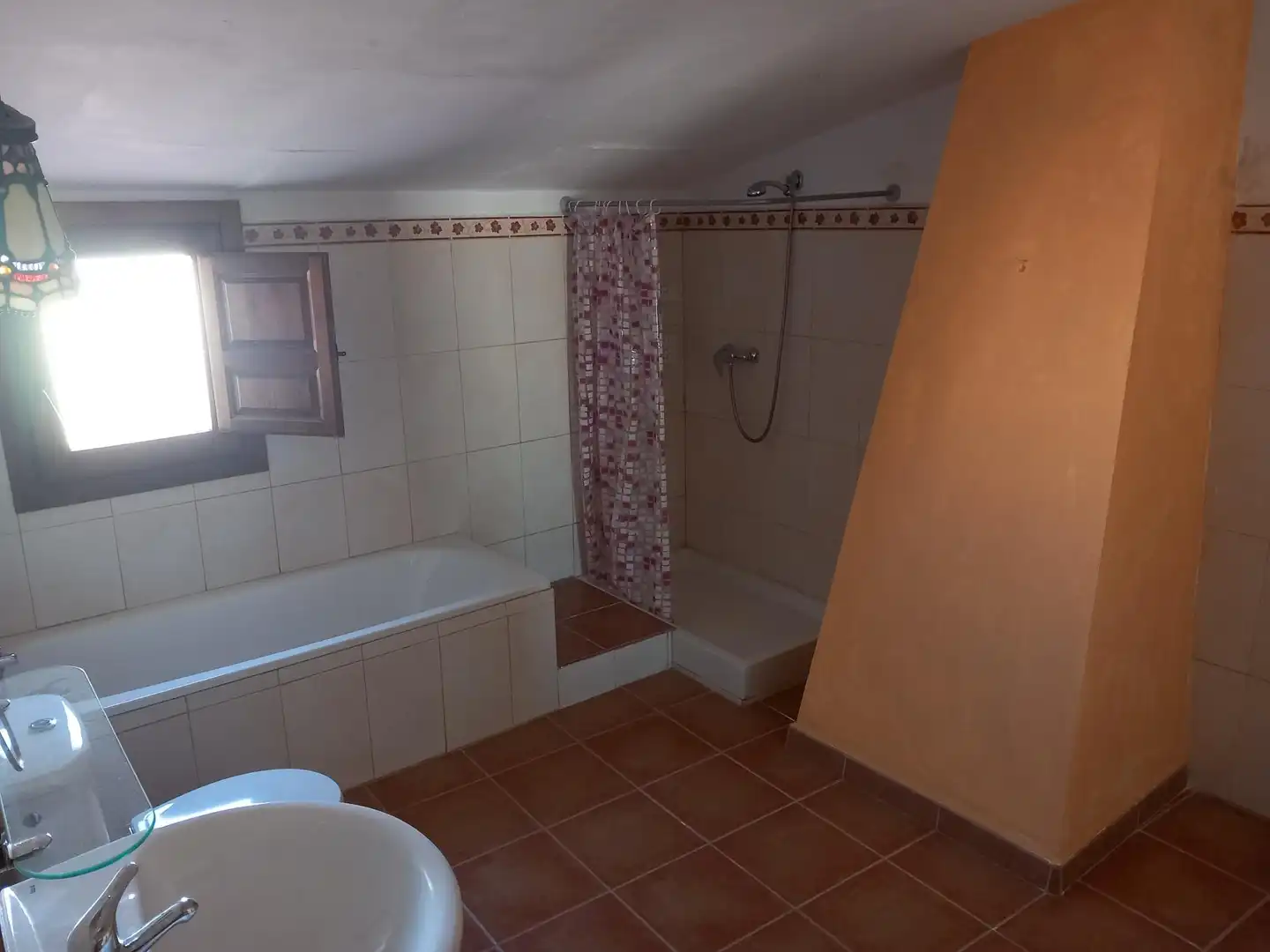 Houses for sale in Aldea Pinilla, 30, Molinicos Bathroom of Houses for sale in Molinicos with Heating and Terrace