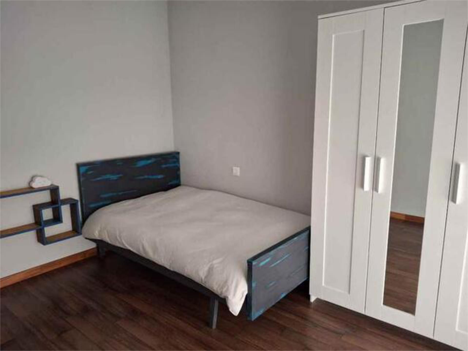 Bedroom of Flat to rent in Nava