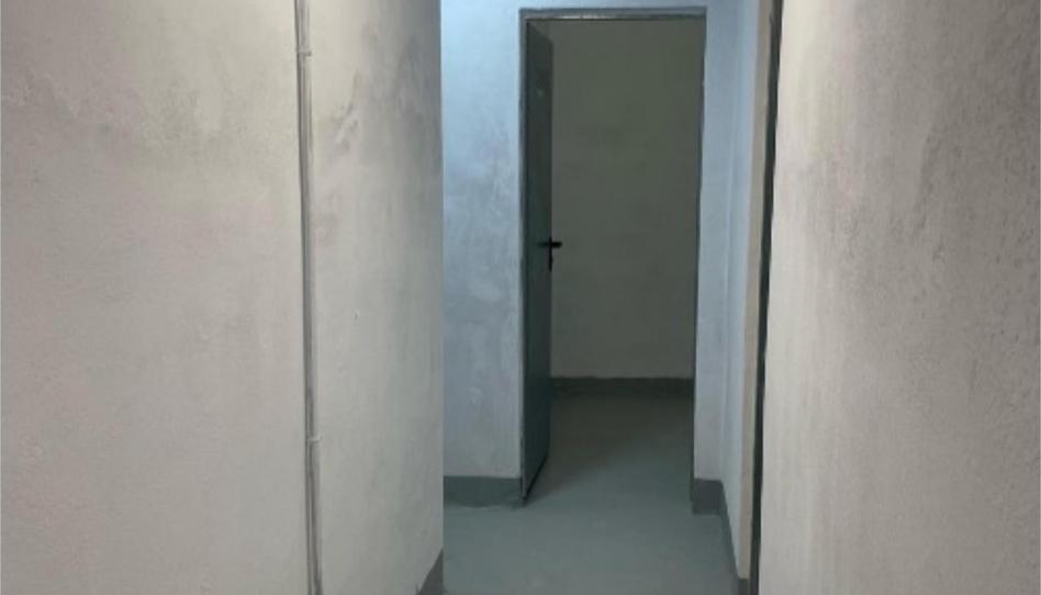 Box room to rent in Calle Pozas, 18, Zona Renfe, Madrid - image 1 Photo 1 of Box room to rent in Calle Pozas, 18, Zona Renfe, Madrid