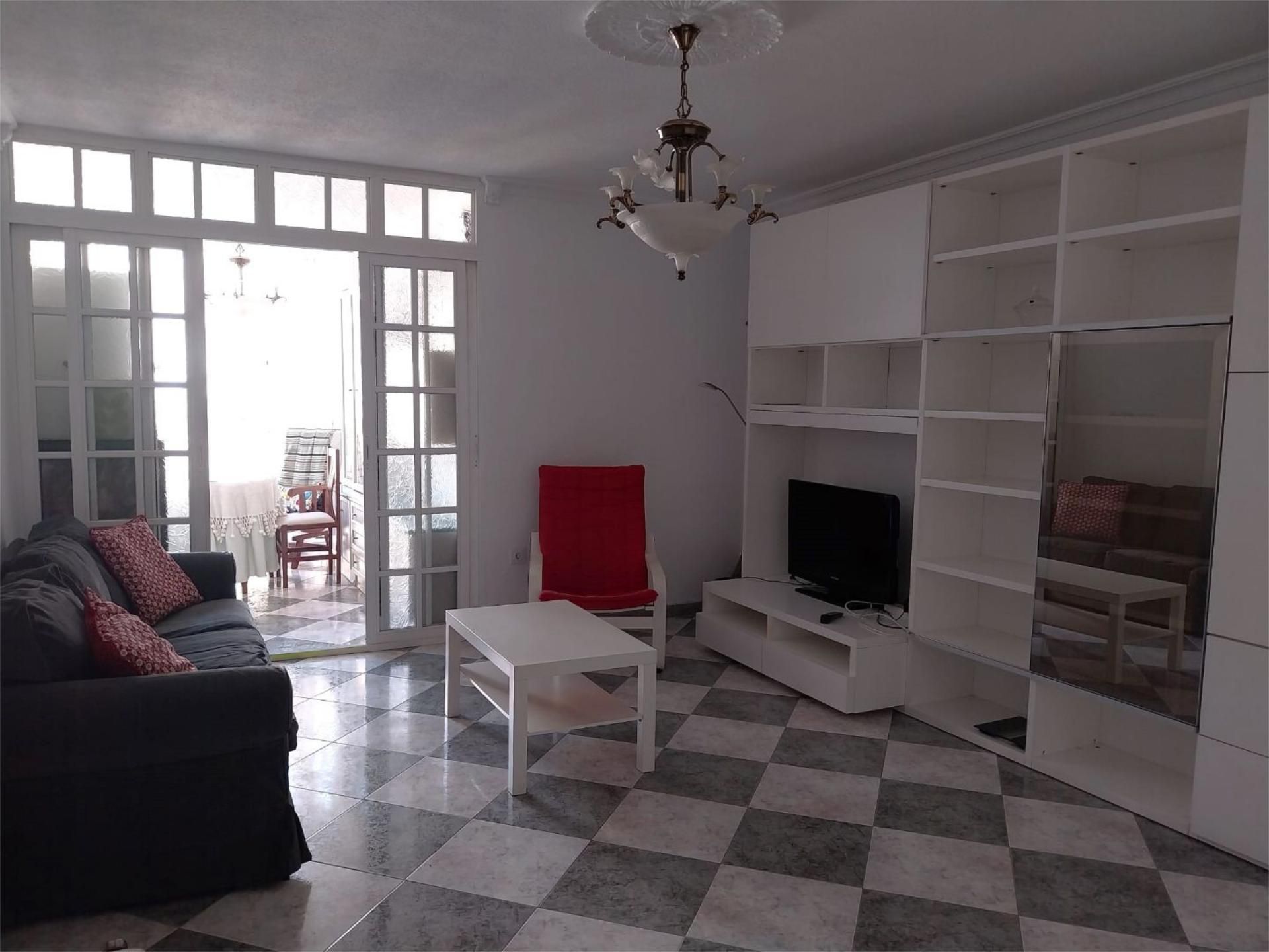 Sala d'estar de Pis de lloguer en  Cádiz Capital amb Moblat