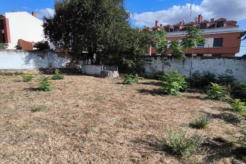 House or chalet for sale in Calle de la Iglesia Vieja, 3, Boecillo, Valladolid - image 1 Photo 1 of House or chalet for sale in Calle de la Iglesia Vieja, 3, Boecillo, Valladolid