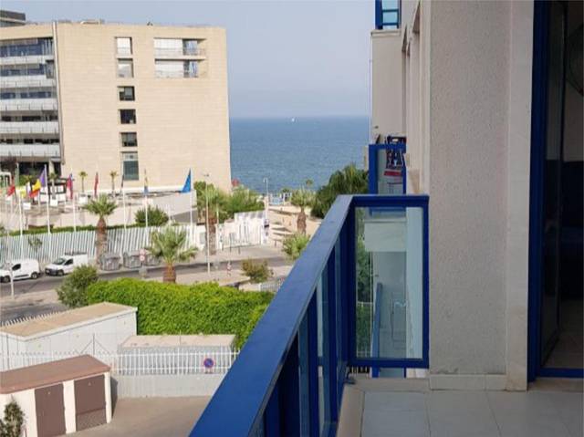 Piso en Alquiler en Glorieta del Reino Unido, 6 en Palmeral