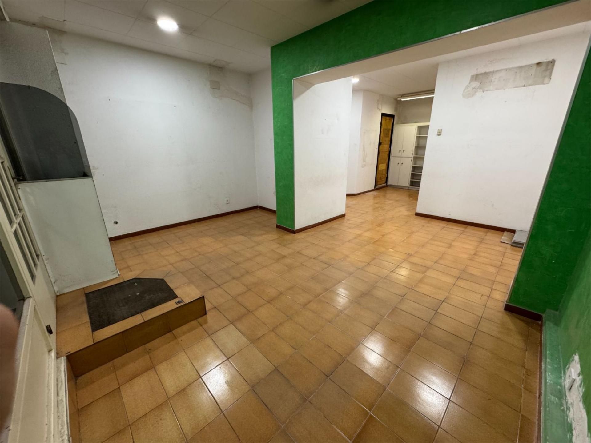 Premises for sale in  Barcelona Capital