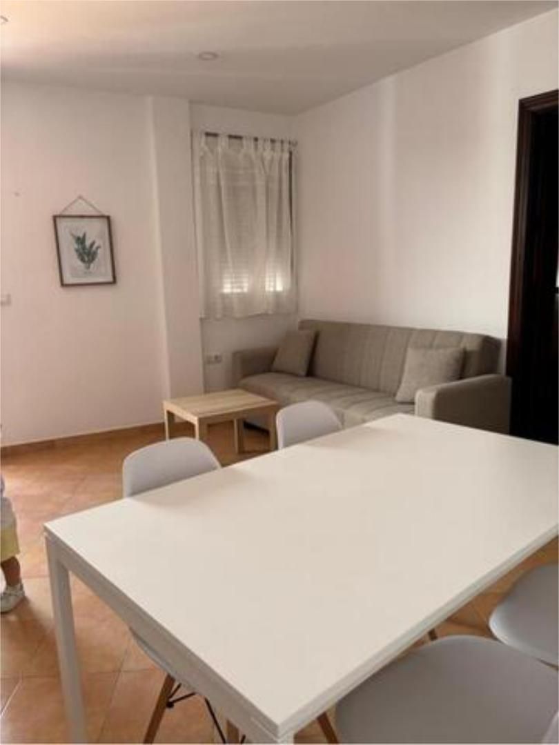 Sala d'estar de Pis de lloguer en Medina Sidonia amb Moblat