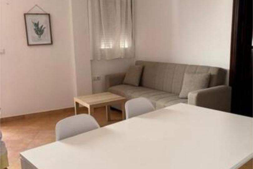 Piso de alquiler en Medina Sidonia, Cádiz - imagen 1 Foto 1 de Piso de alquiler en Medina Sidonia, Cádiz