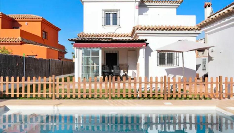 Photo 1 of House or chalet to rent in Calle Bahía Blanca, 18, Sancti Petri, Cádiz