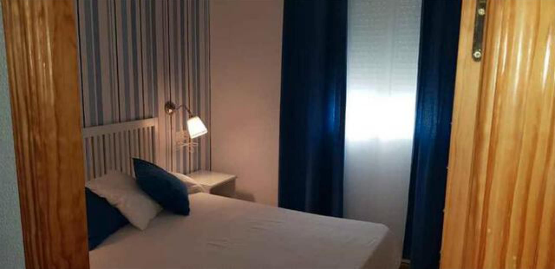 Bedroom of Flat to rent in Rota