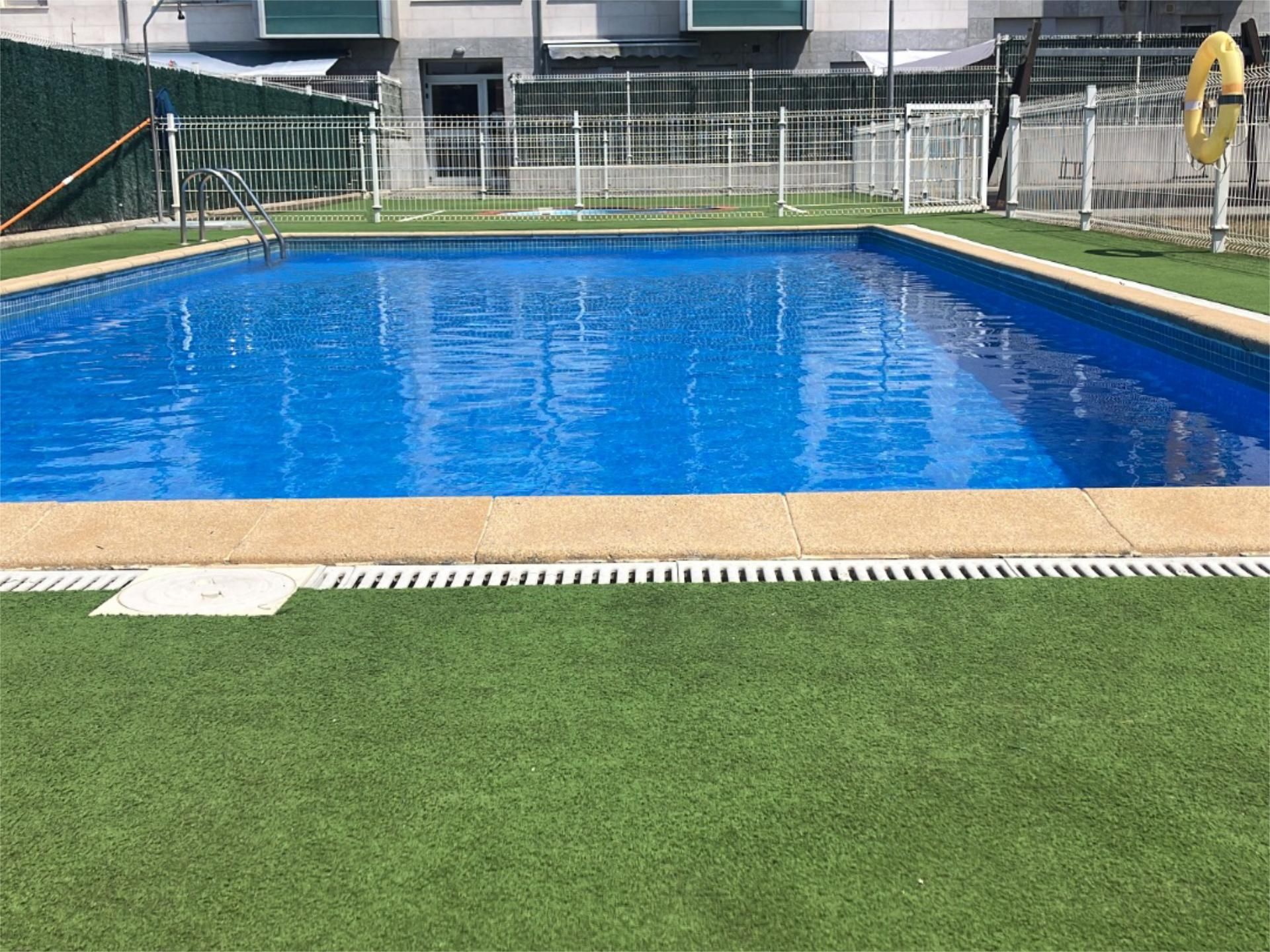 Piscina de Pis de lloguer en Gozón amb Calefacció, Jardí privat i Terrassa