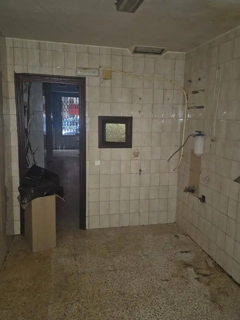 Commercial properties for sale in Calle Joaquina Santander, 51, Centro - Corte Inglés Bathroom of Commercial properties for sale in Talavera de la Reina