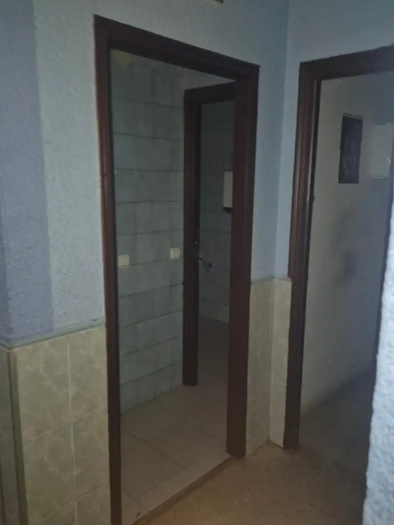 Commercial properties for sale in Calle Joaquina Santander, 51, Centro - Corte Inglés Commercial properties for sale in Talavera de la Reina
