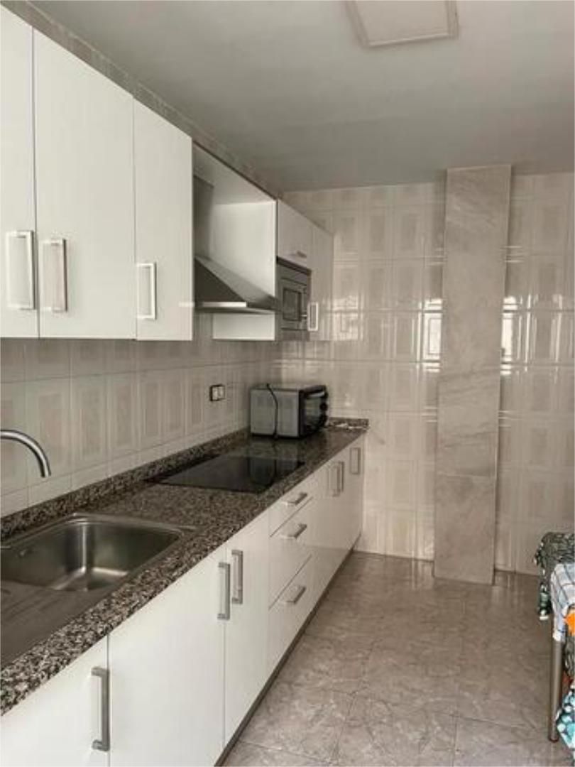 Kitchen of Apartment to rent in  Almería Capital  with Heating and Furnished