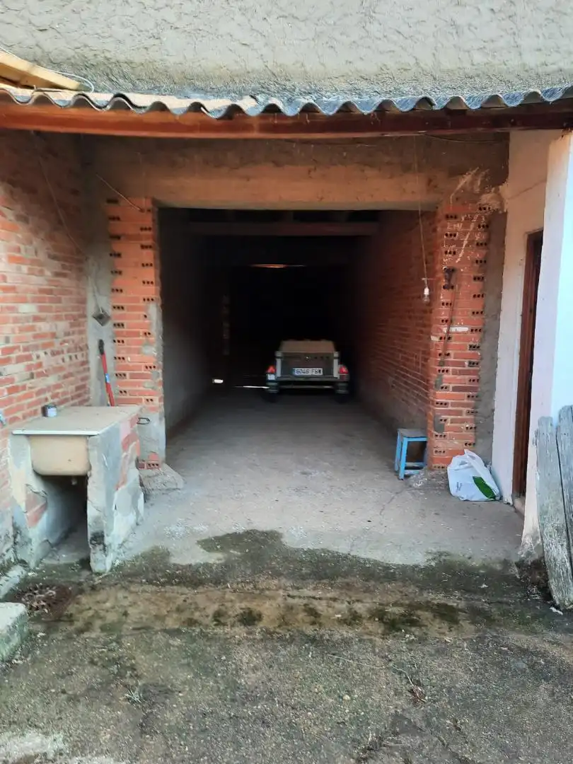 Finca rústica en venda a Calle Principal, 4, Villadangos del Páramo Aparcament de Finca rústica en venda en Villadangos del Páramo amb Forn i Rentadora
