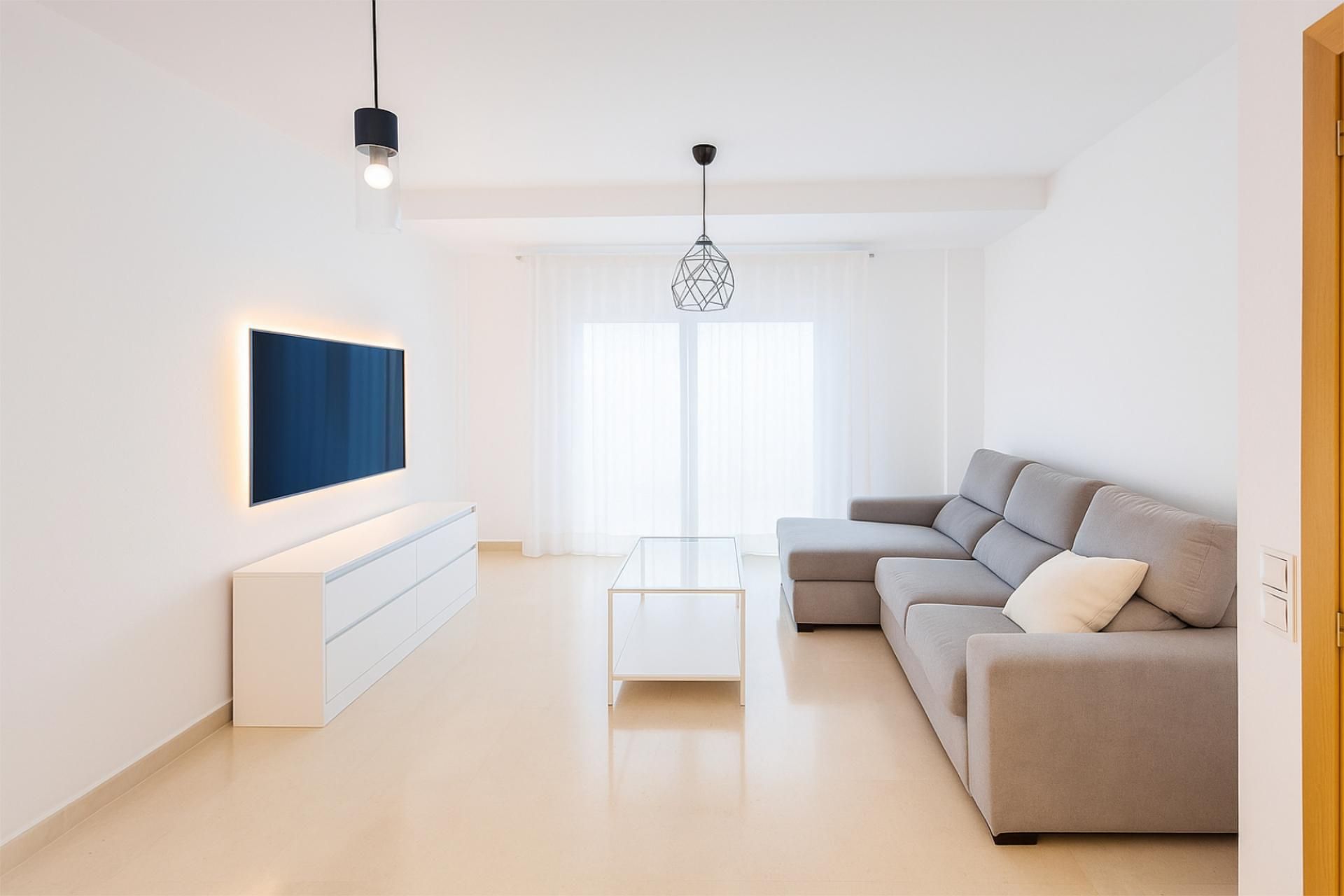 House or chalet for sale in Avenida de Triana, 1, Alcalá del Río Living room of House or chalet for sale in Alcalá del Río with Air Conditioner, Terrace and Balcony