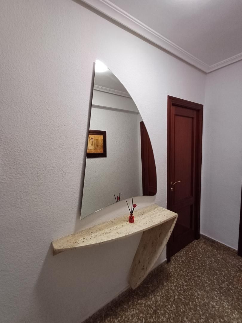 Study to rent in Burjassot  with Air Conditioner, Furnished and Washing machine