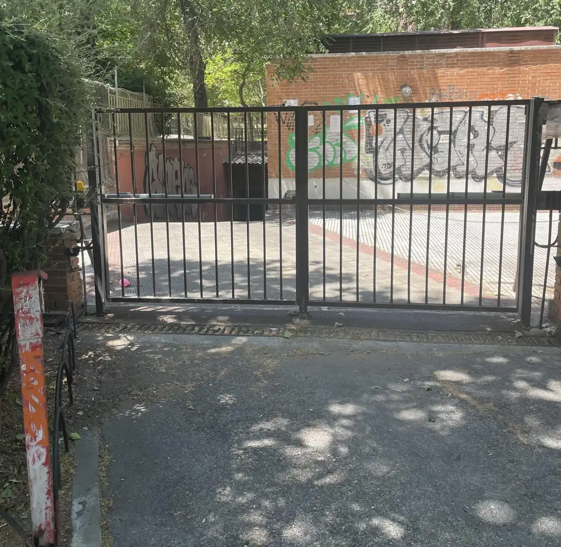 Garage for rent in Calle del Padre Claret, 7, Prosperidad Parking of Garage for rent in Madrid