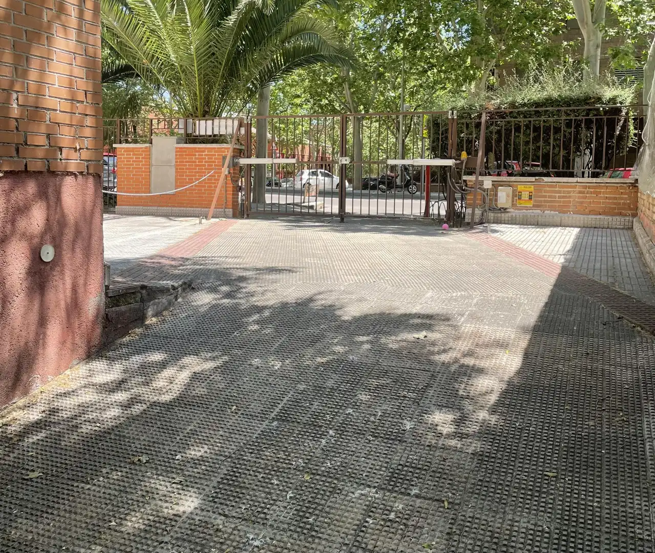 Garage for rent in Calle del Padre Claret, 7, Prosperidad Parking of Garage for rent in Madrid