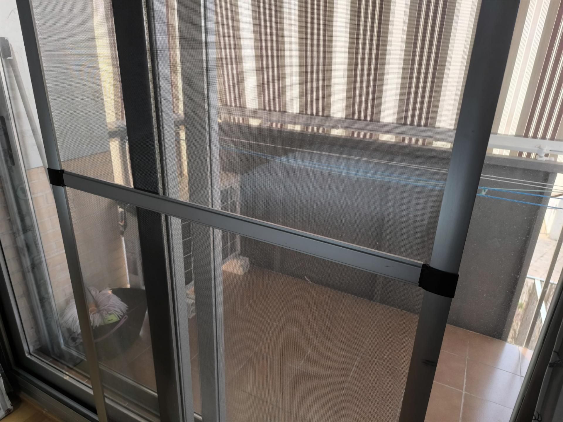 Balcony of Flat for sale in Cadrete  with Air Conditioner and Balcony