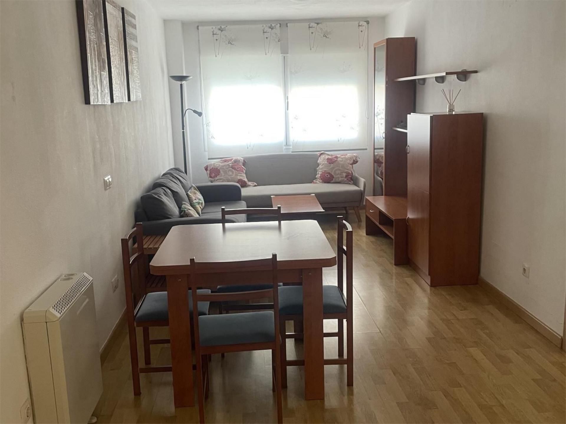 Living room of Flat to rent in El Casar  with Heating, Parquet flooring and Furnished