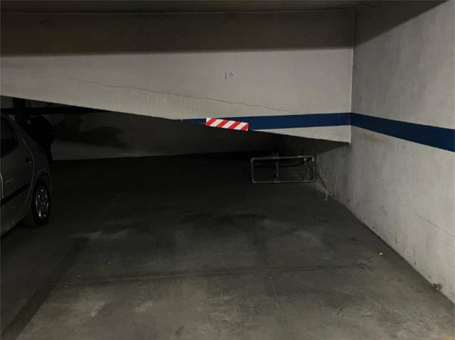 Garaje en Venta en Calle Porvenir, 9 en Madre de Dios