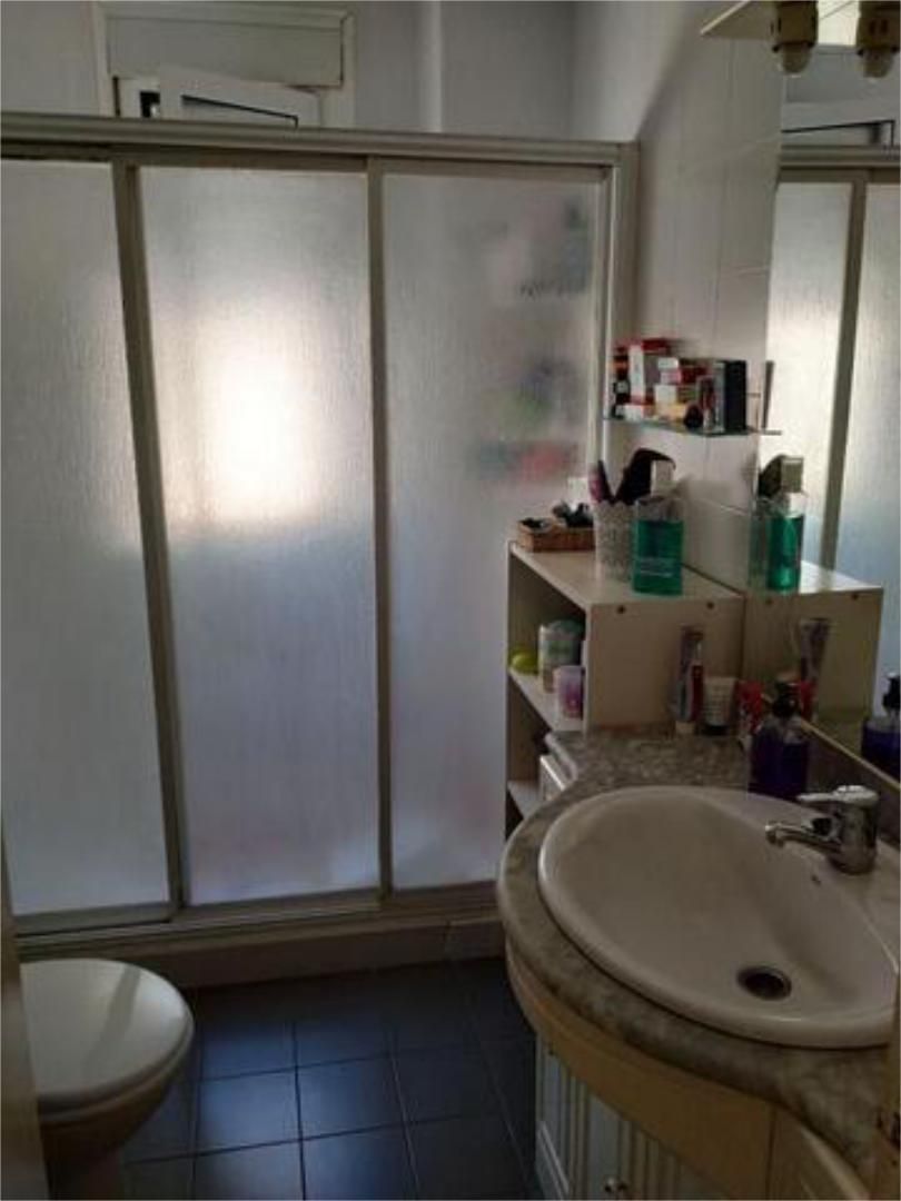 Bathroom of Flat to rent in  Cádiz Capital  with Furnished