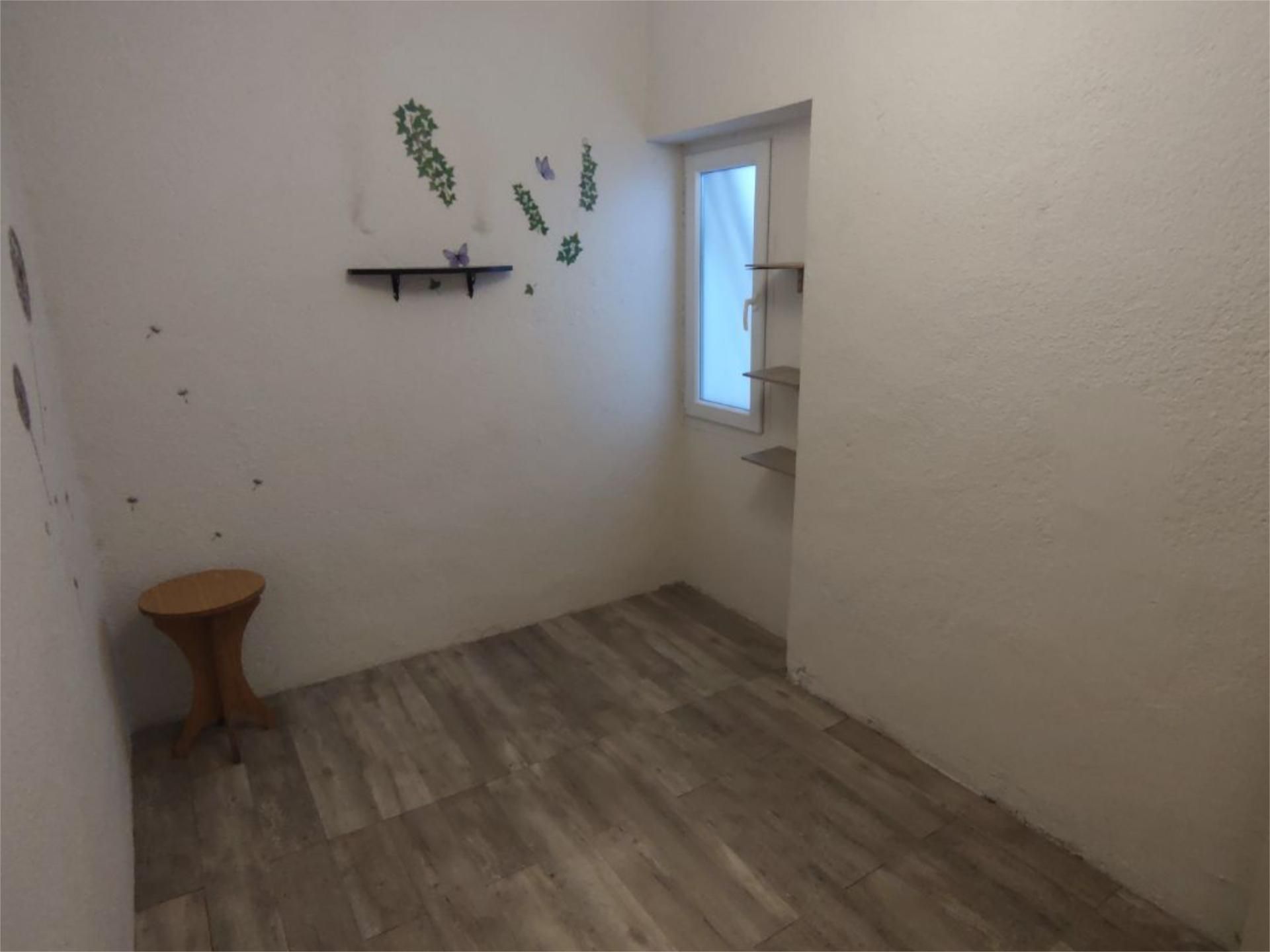 Local de lloguer a Calle de la Pluma, 4, Casco Antiguo Local de lloguer en Leganés amb Aire condicionat